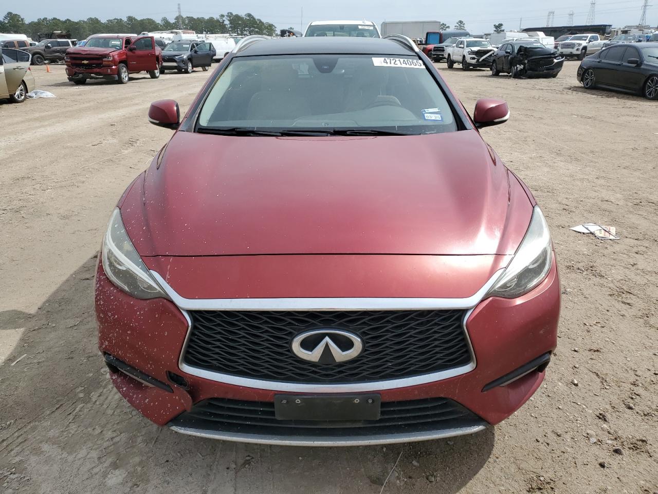 2017 Infiniti QX30 - Image 5
