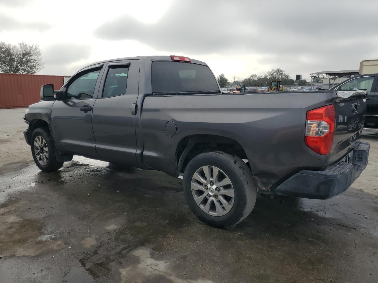 2014 Toyota Tundra - Image 2