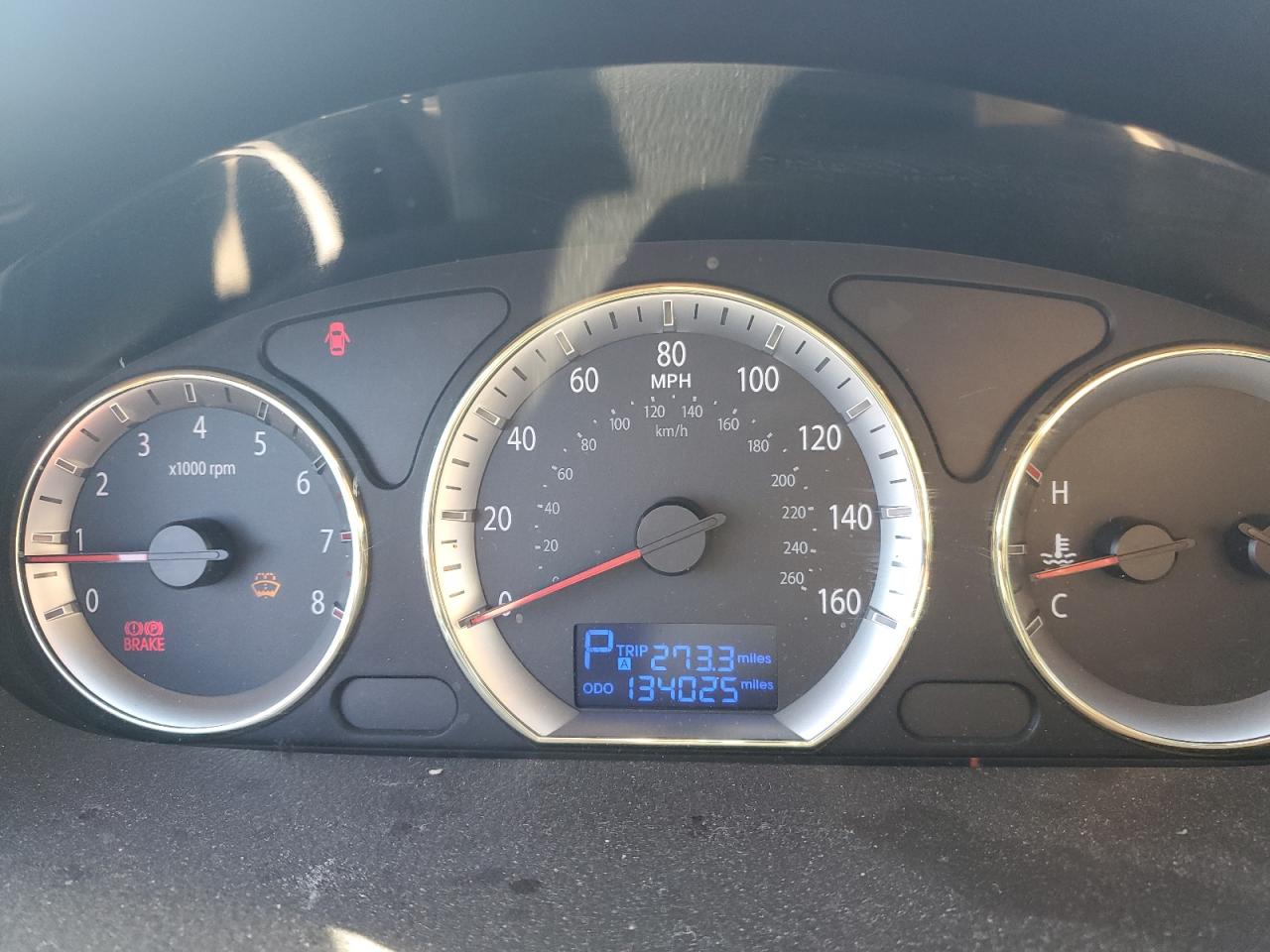 2009 Hyundai Sonata - Image 9