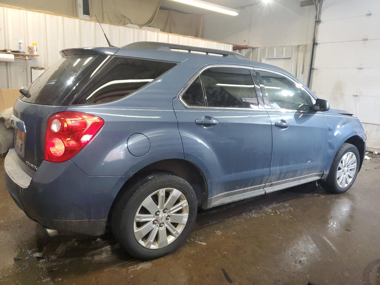 2011 Chevrolet Equinox - Image 3
