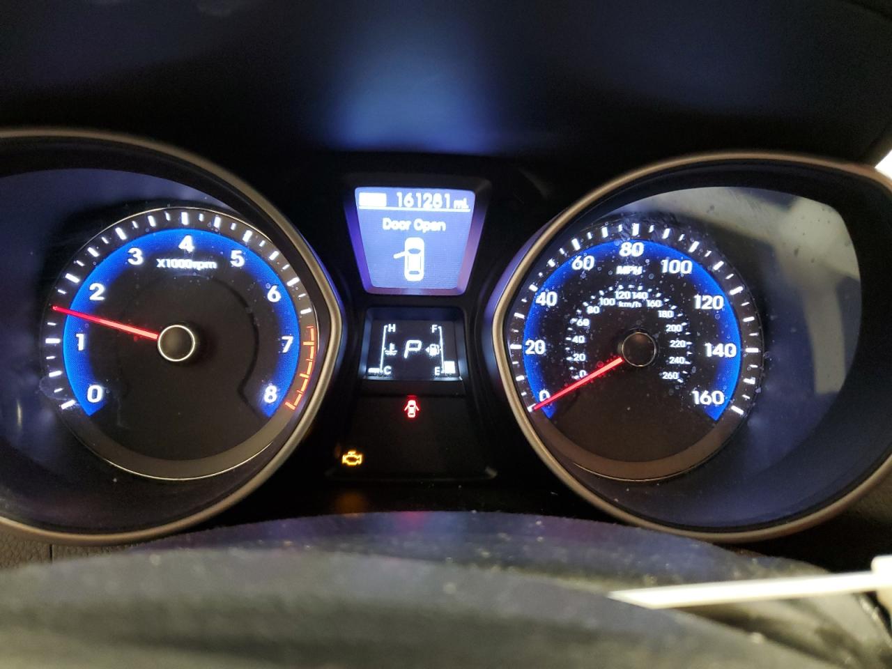2015 Hyundai Elantra - Image 9