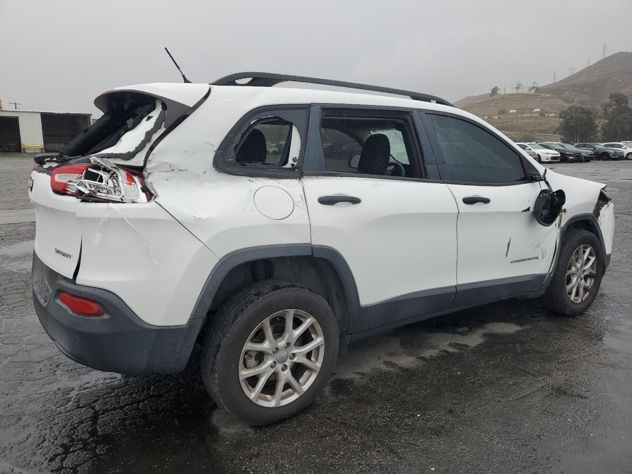 2017 Jeep Grand Cherokee - Image 3