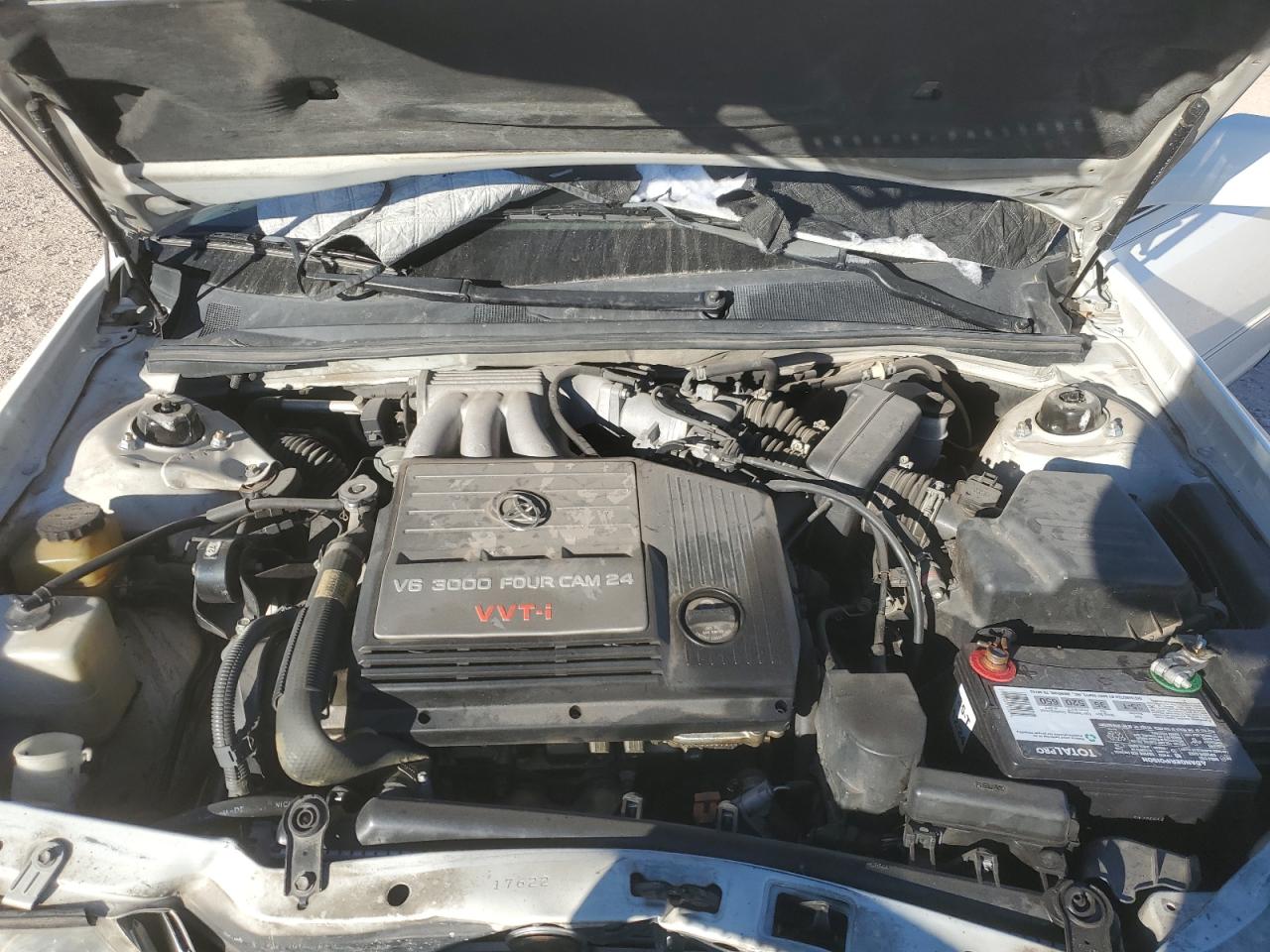 2000 Toyota Avalon - Image 12