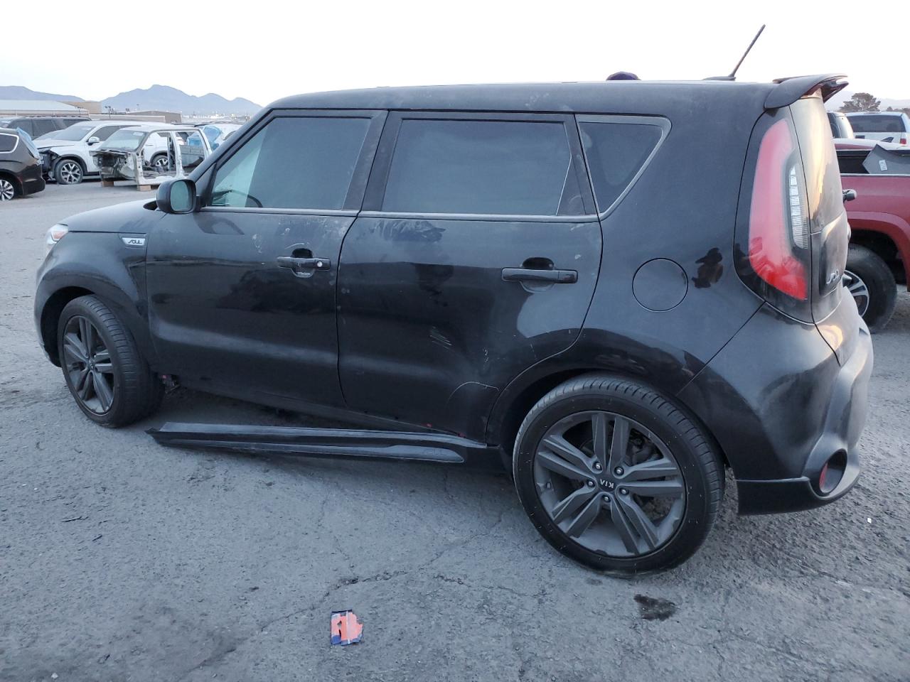 2016 Kia Soul - Image 2