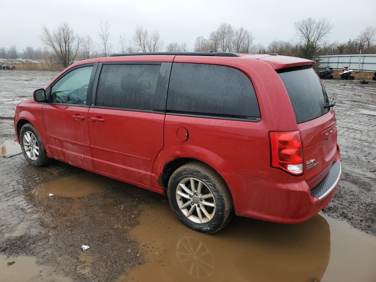 2013 Dodge Caravan - Image 2