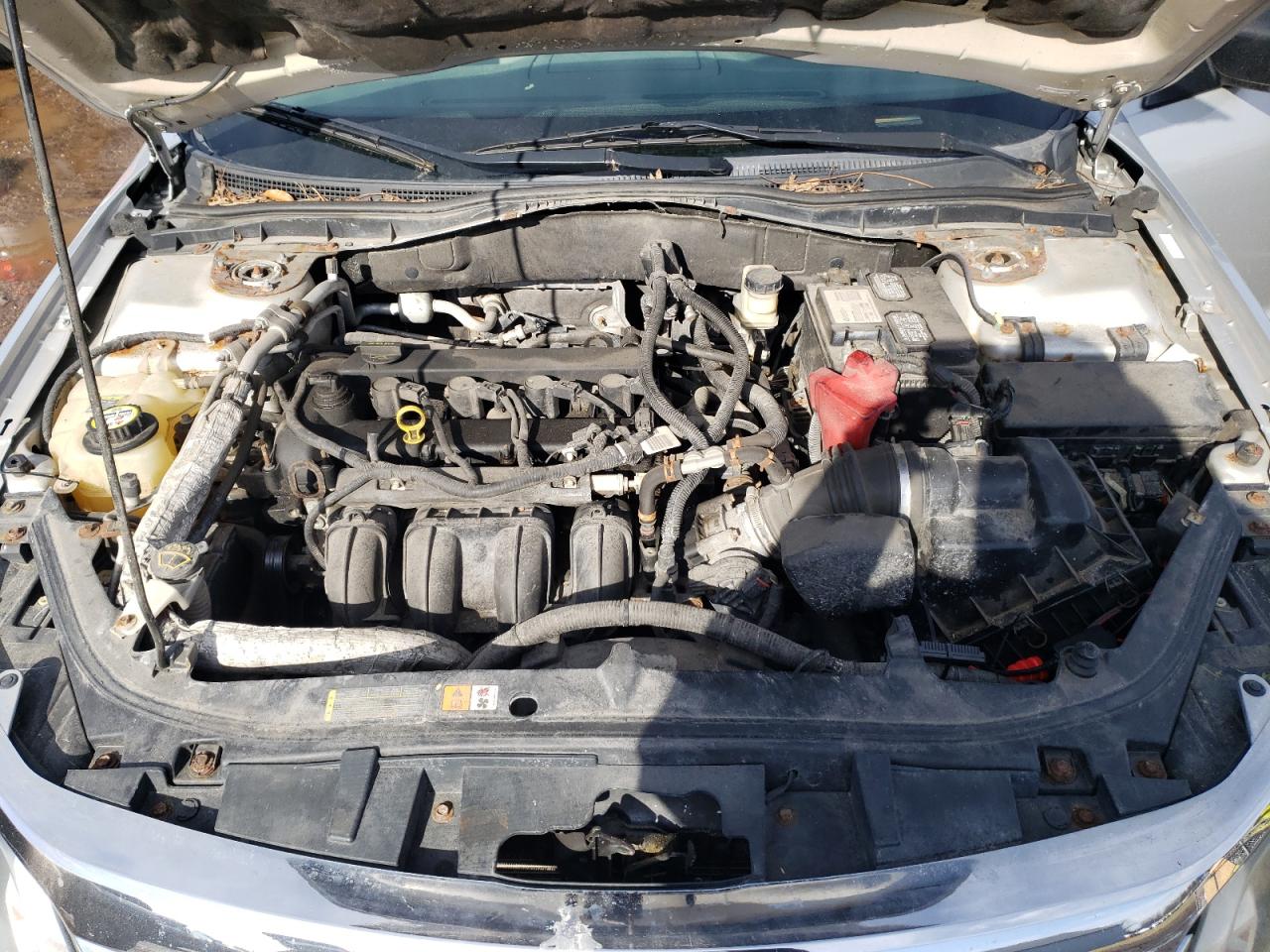2010 Ford Fusion - Image 11