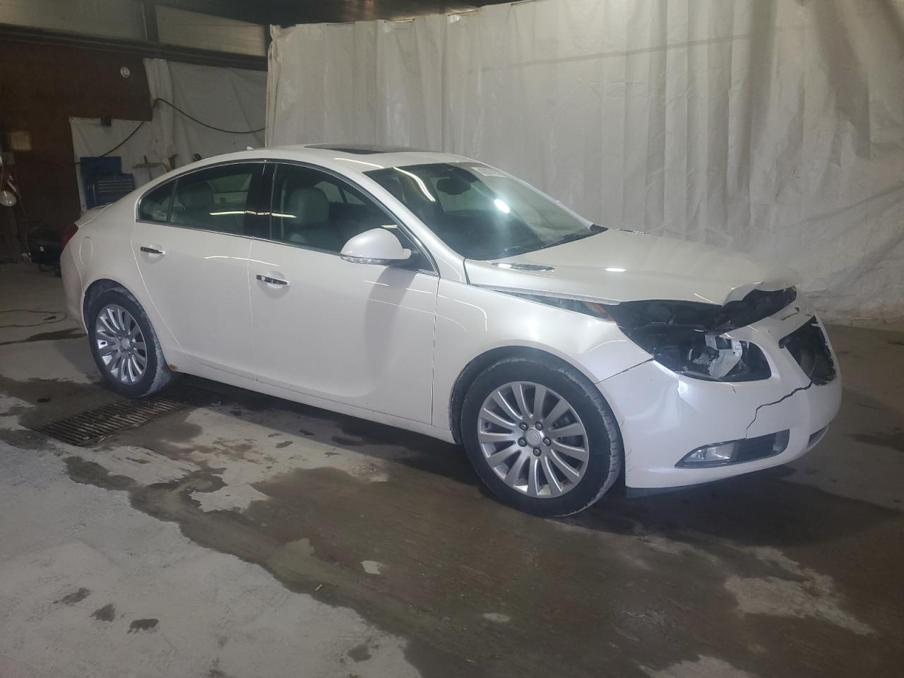 2012 Buick Regal - Image 4