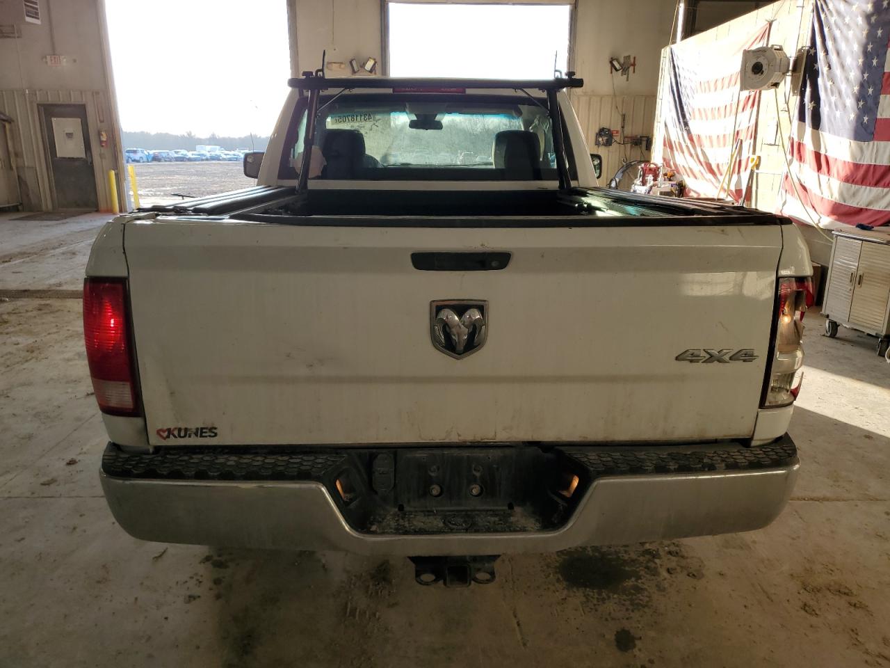 2016 RAM 1500 - Image 6