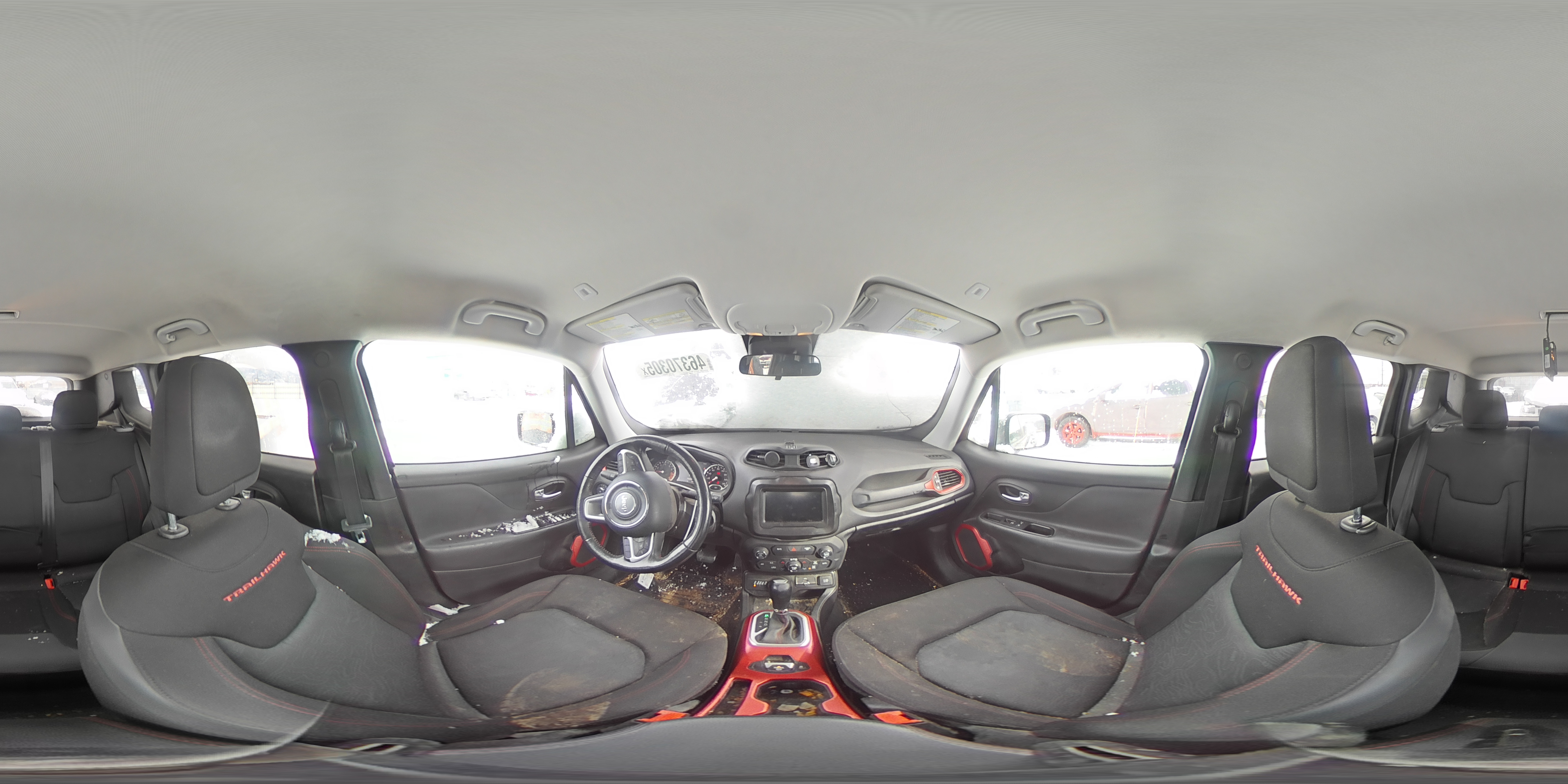 2018 Jeep Renegade - Image 13