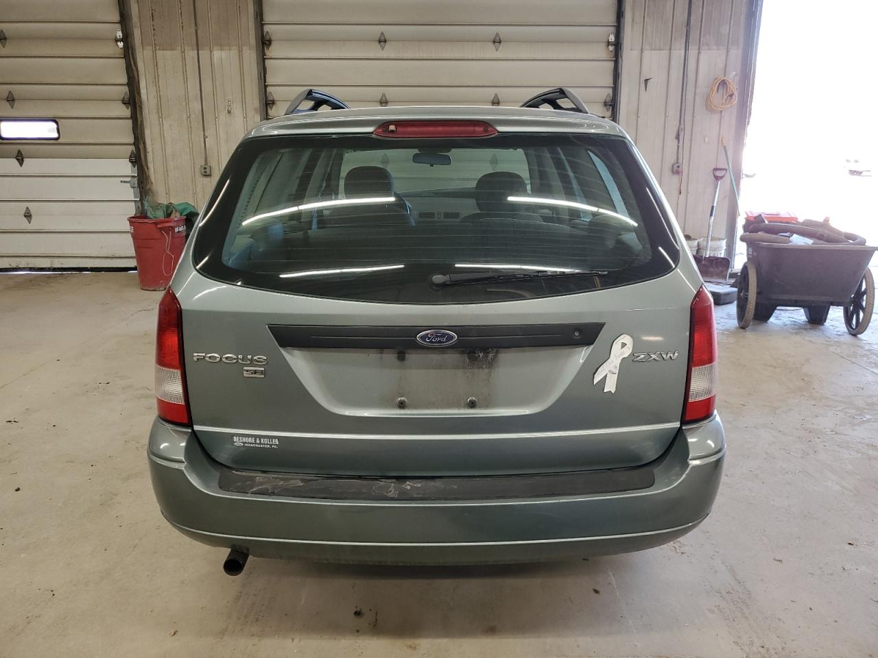 2005 Ford Focus - Image 6