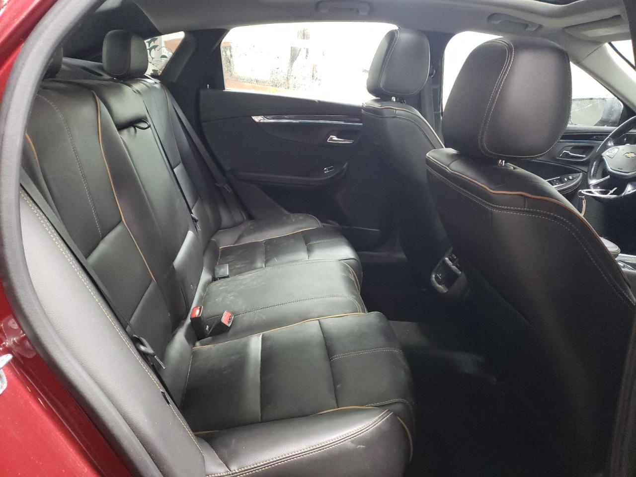 2016 Chevrolet Impala - Image 10