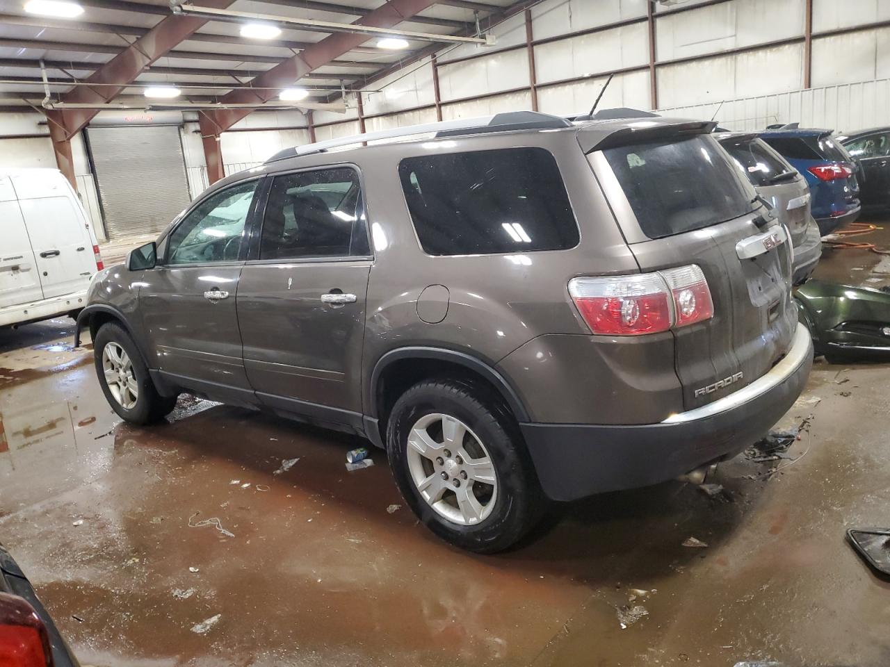 2012 GMC Acadia - Image 2