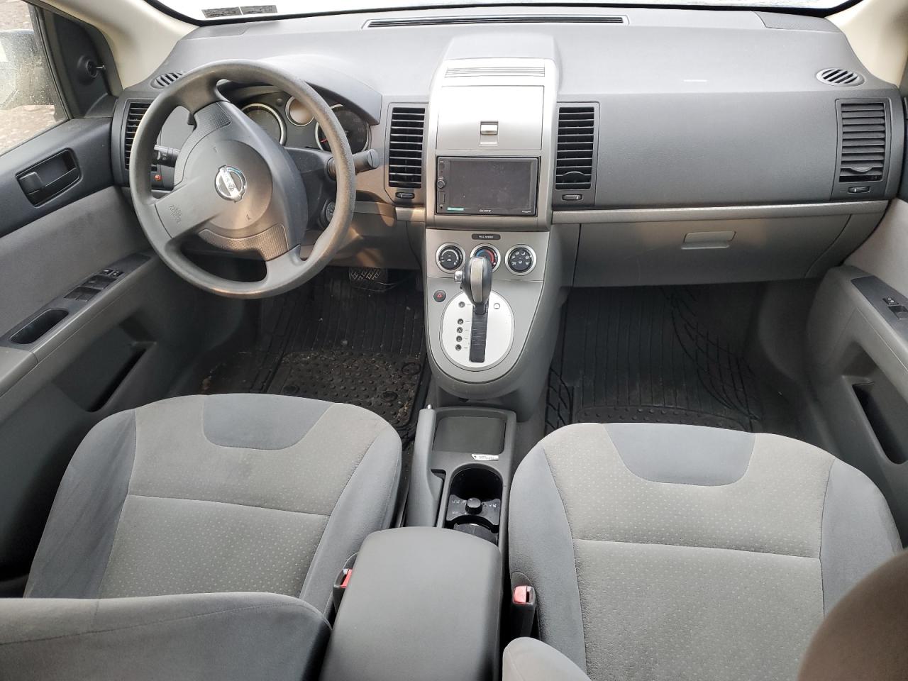 2009 Nissan Sentra - Image 8