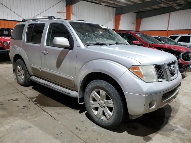 2005 NISSAN PATHFINDER LE