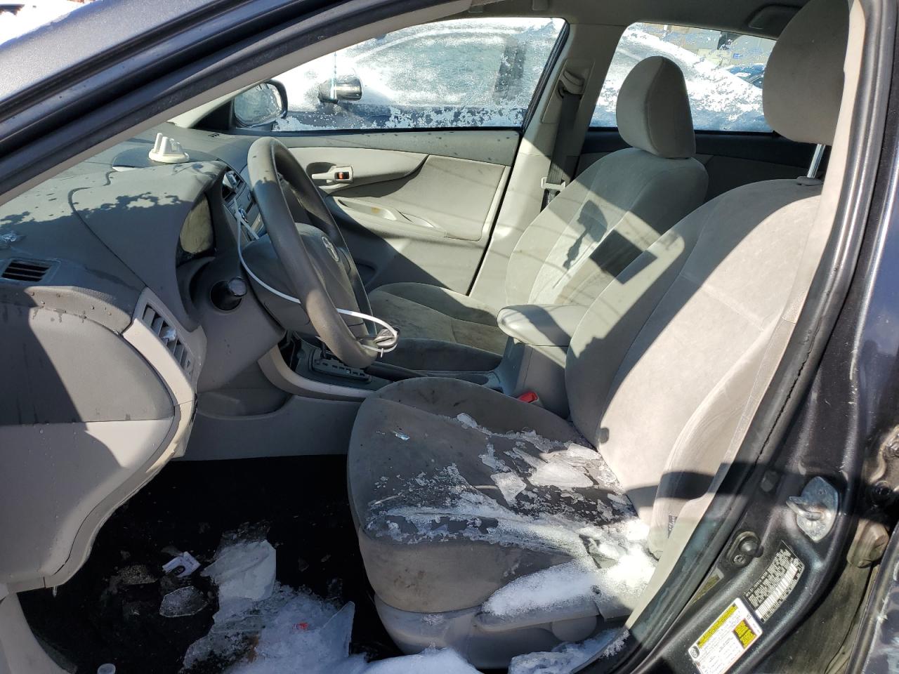 2010 Toyota Corolla - Image 7