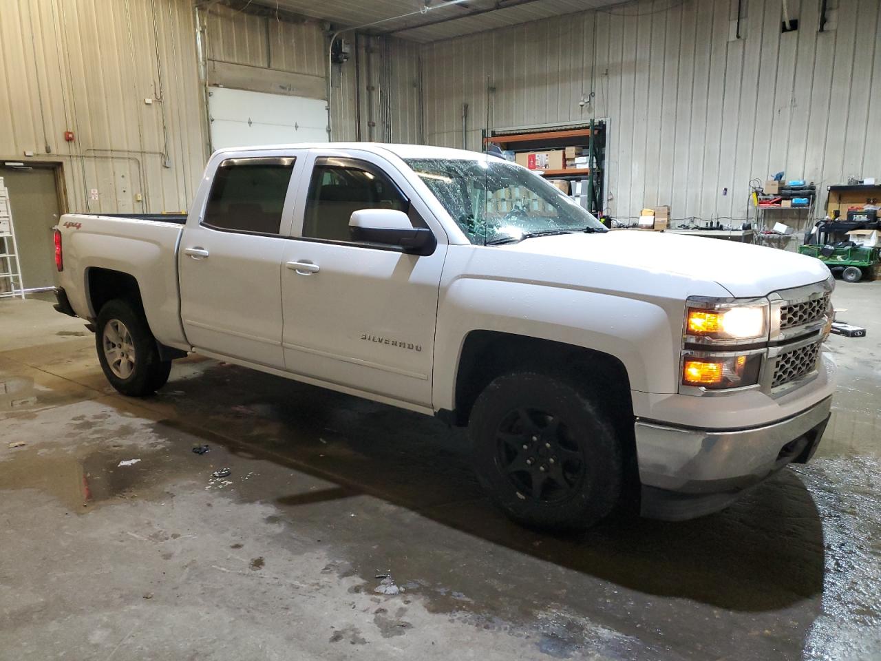 2015 Chevrolet Silverado - Image 4