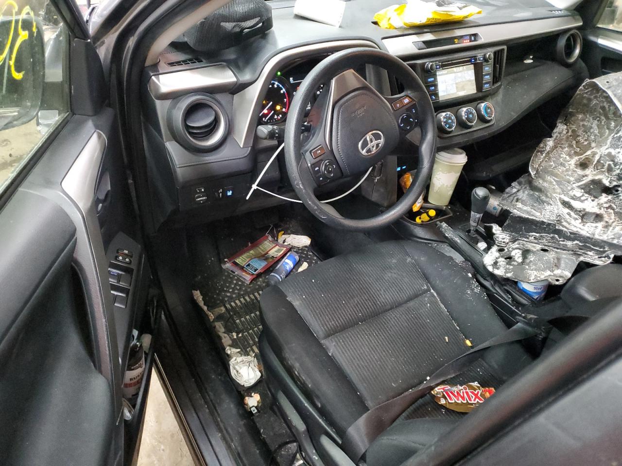 2017 Toyota RAV 4 - Image 8