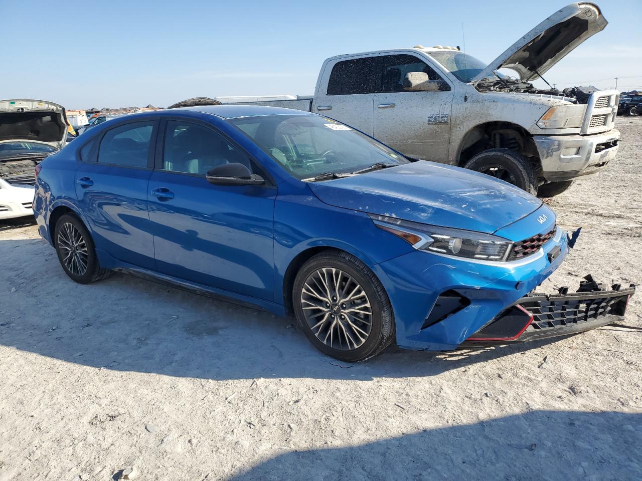2023 Kia Forte - Image 4