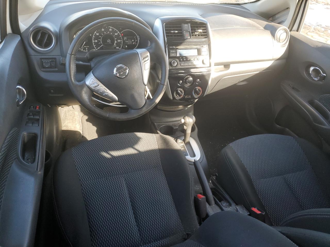 2015 Nissan Versa - Image 8