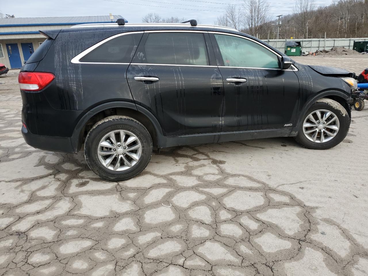 2016 Kia Sorento - Image 3