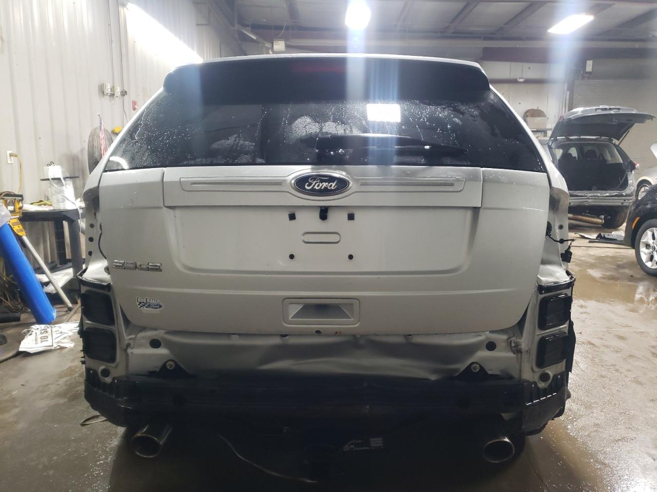 2012 Ford Edge - Image 6