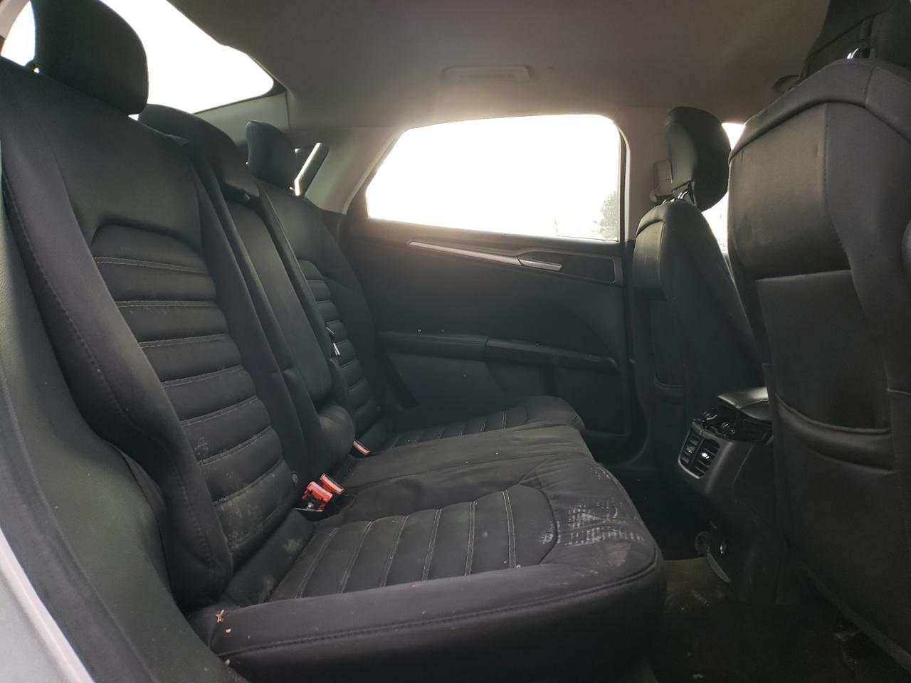 2015 Ford Fusion - Image 10