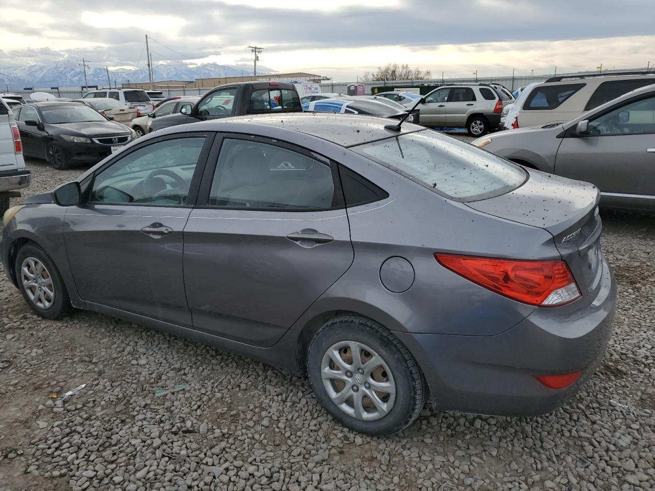 2013 Hyundai Accent - Image 2