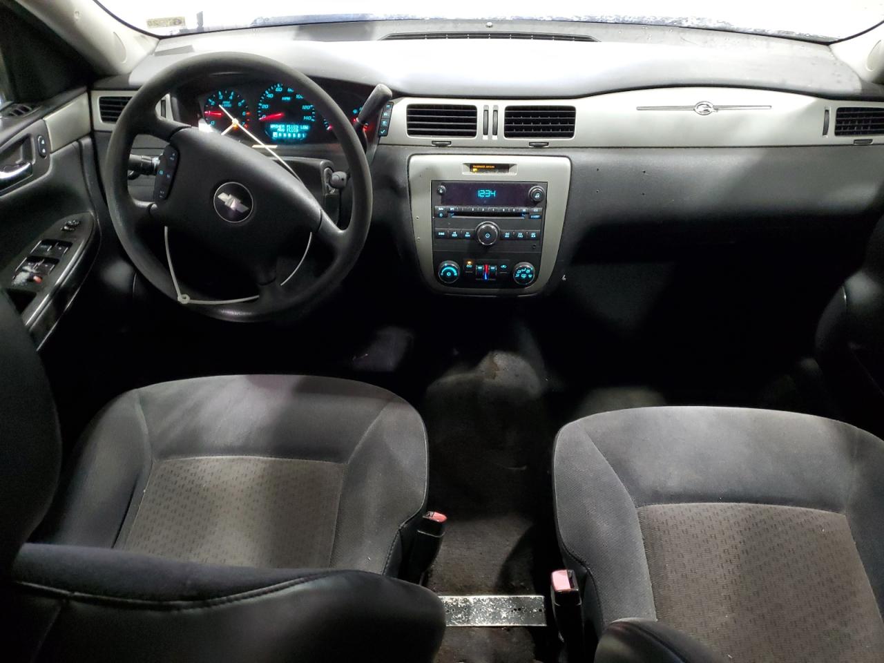 2009 Chevrolet Impala - Image 8