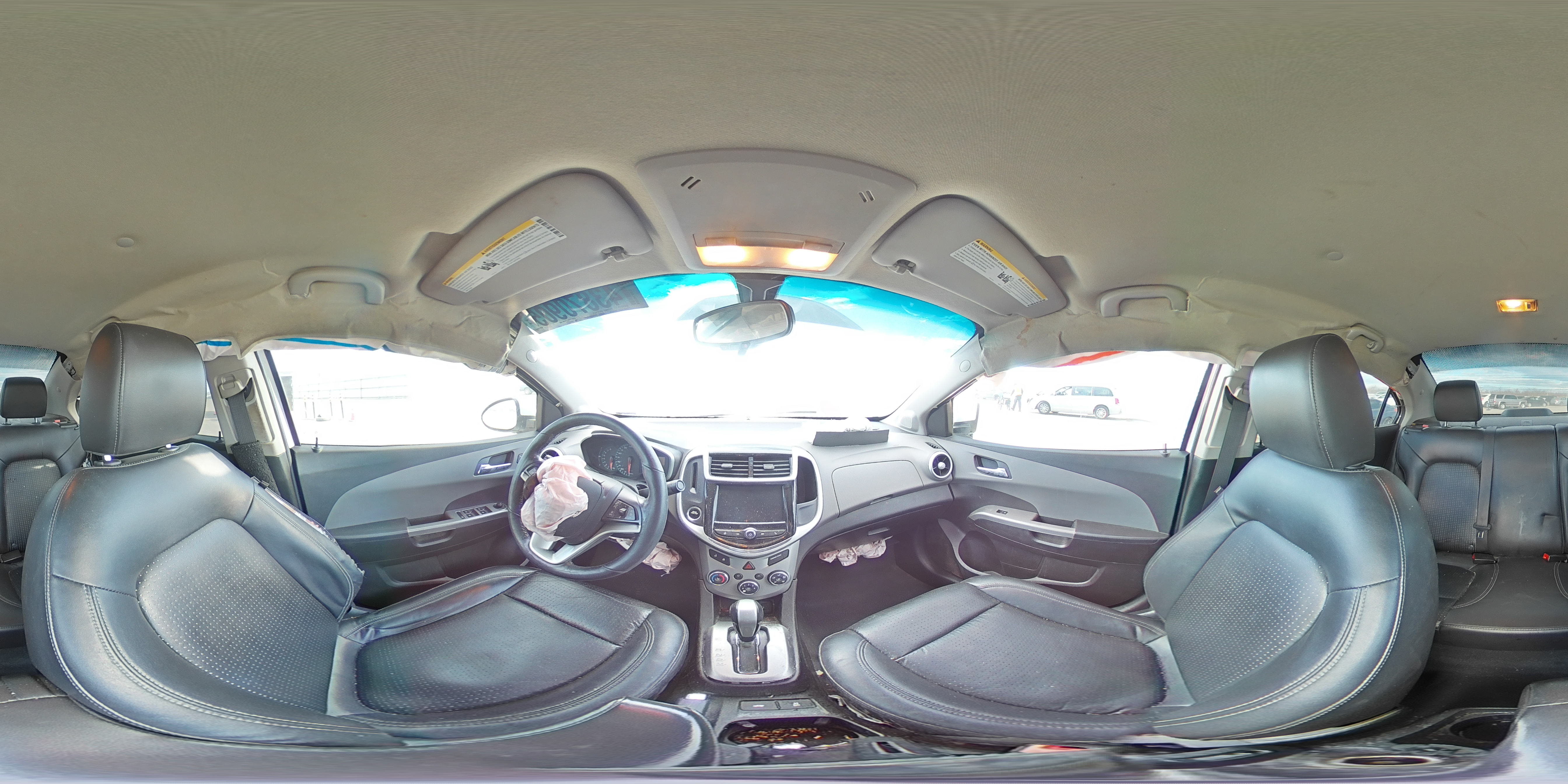 2020 Chevrolet Sonic - Image 12