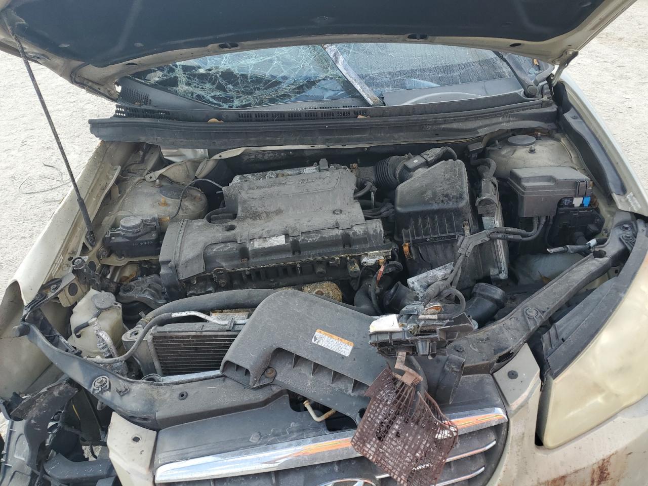 2008 Hyundai Elantra - Image 13