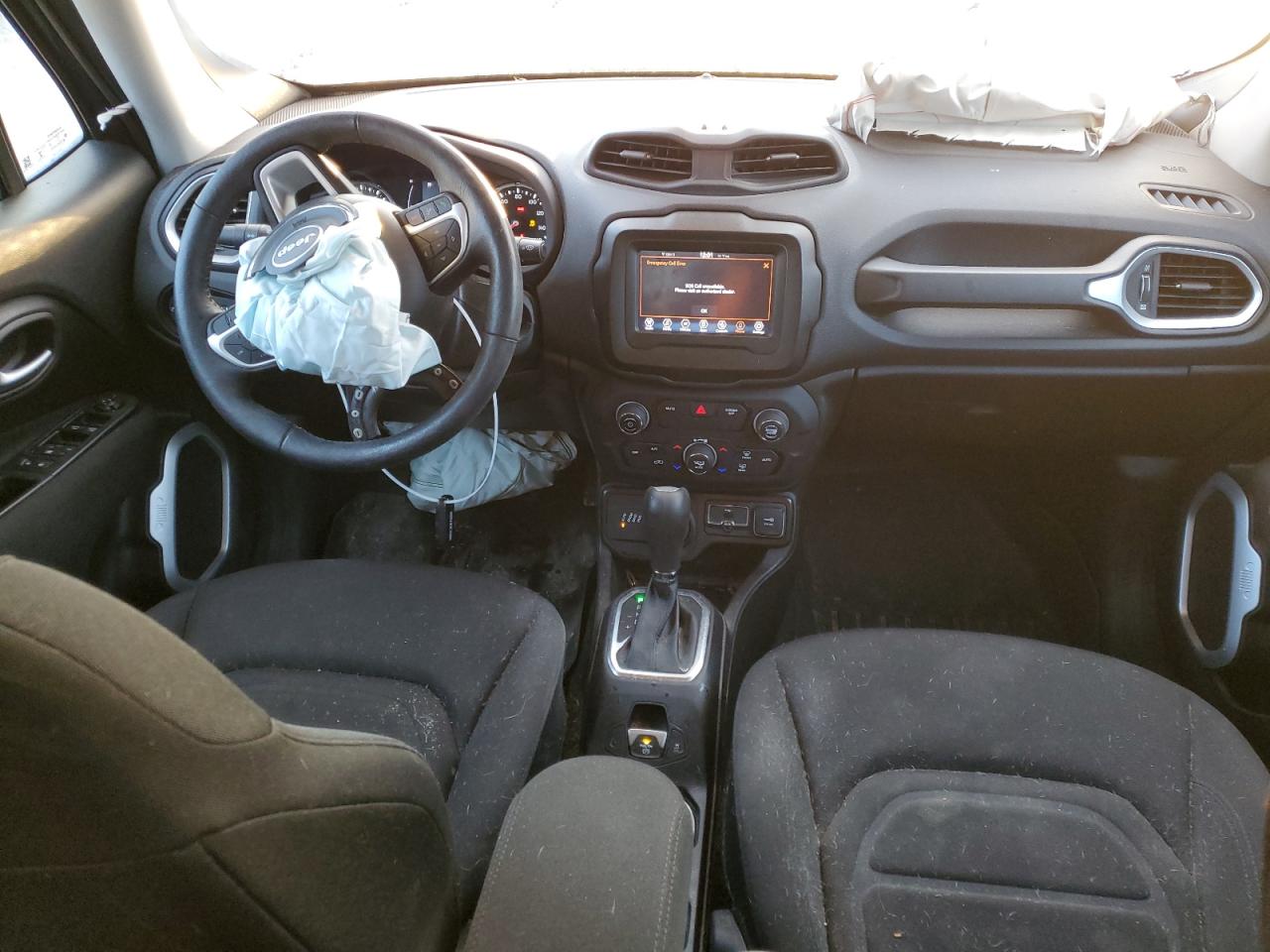 2020 Jeep Renegade - Image 8