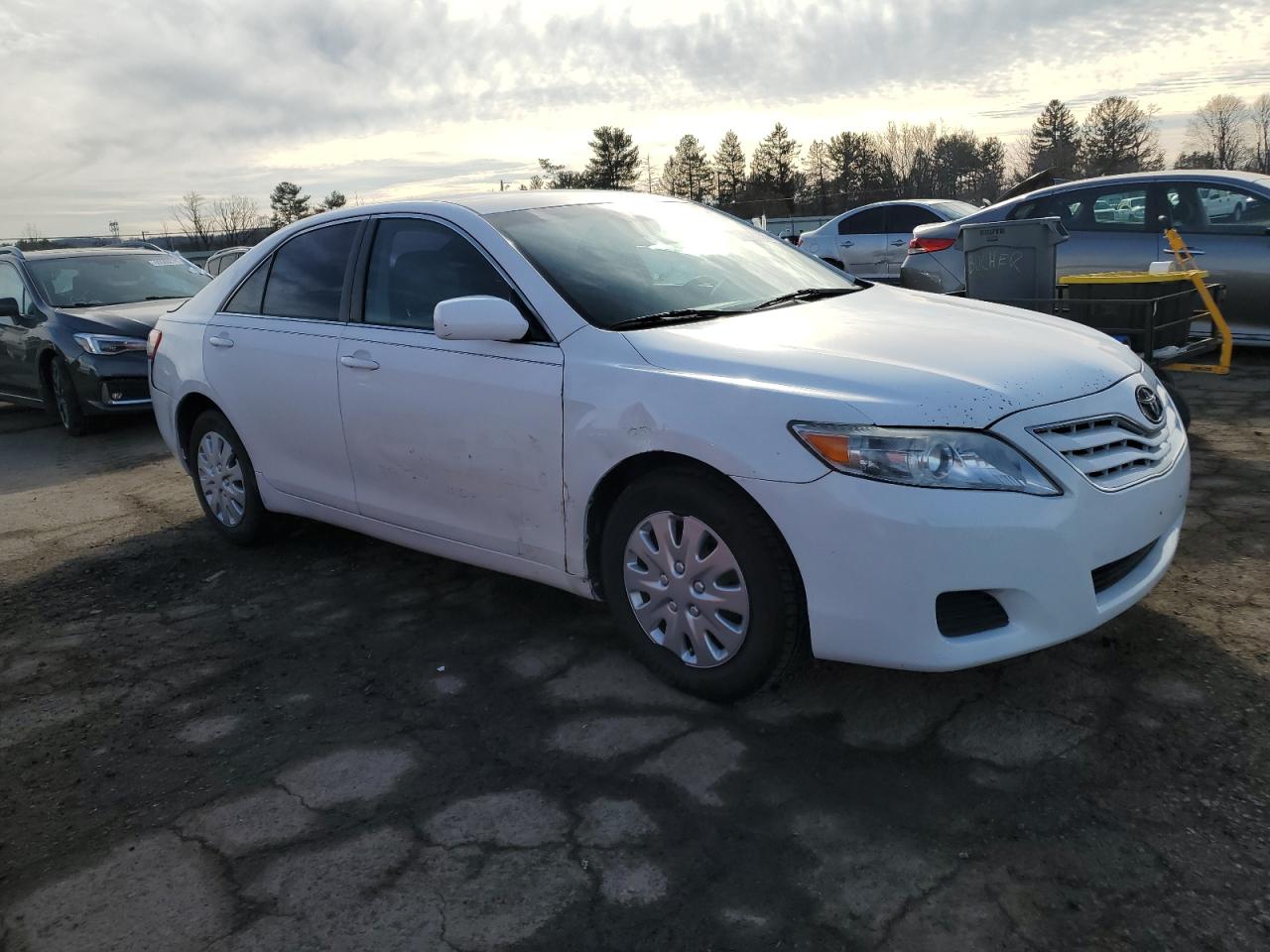 2010 Toyota Camry - Image 4