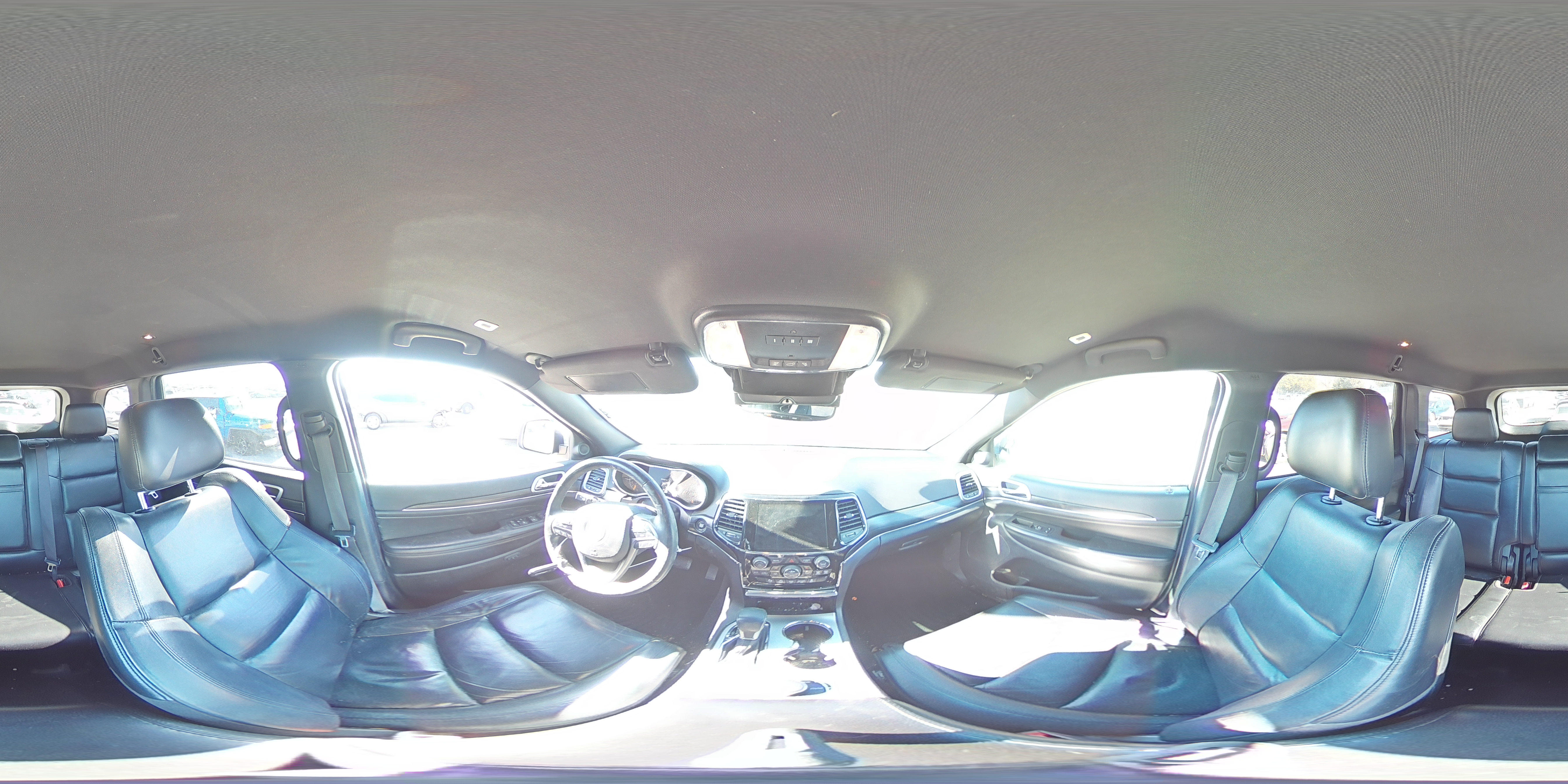 2019 Jeep Grand Cherokee - Image 13