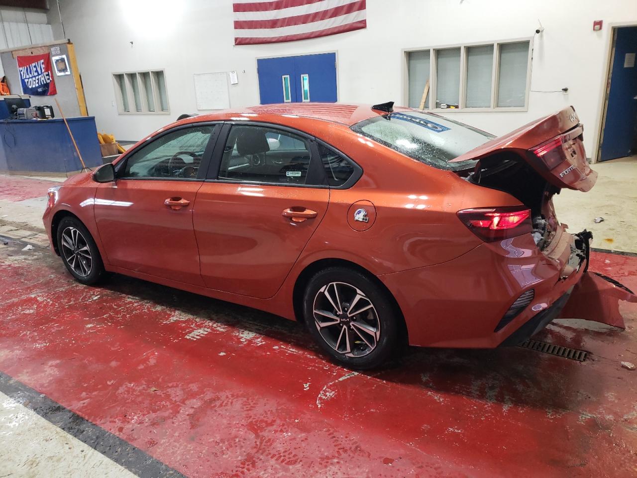 2023 Kia Forte - Image 2