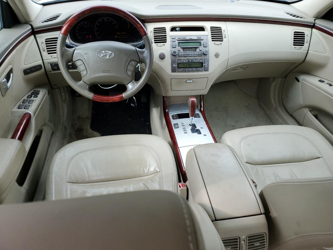 2006 Hyundai Azera Se VIN: KMHFC46F26A100300 Lot: 47124655