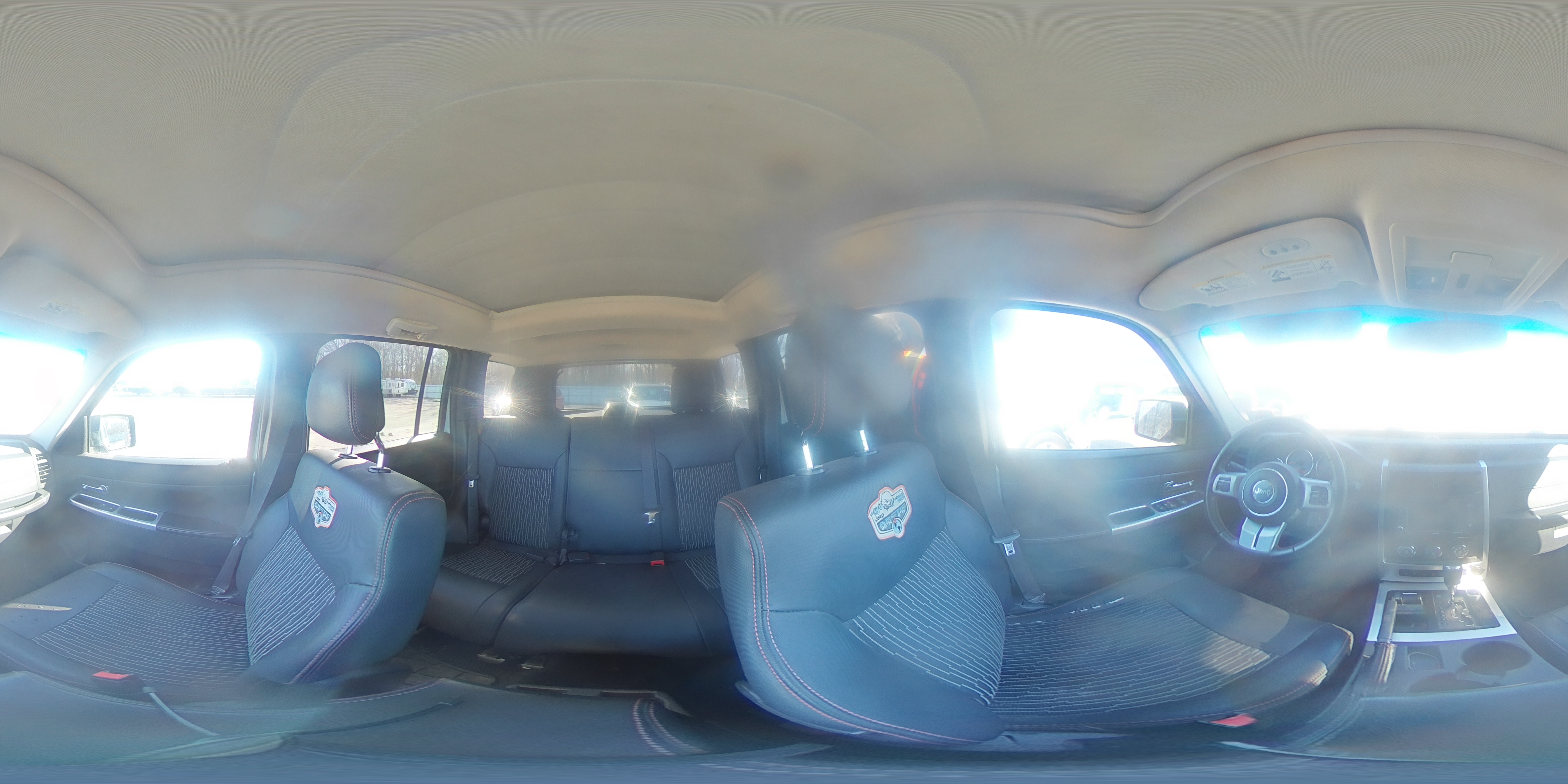 2012 Jeep Liberty (North America) - Image 14