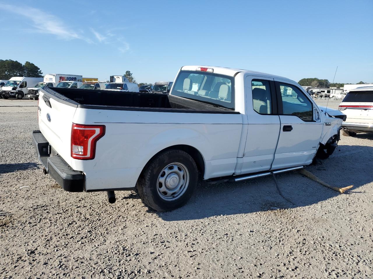 2015 Ford F-150 - Image 3