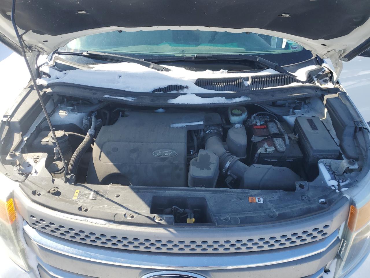 2014 Ford Explorer - Image 12