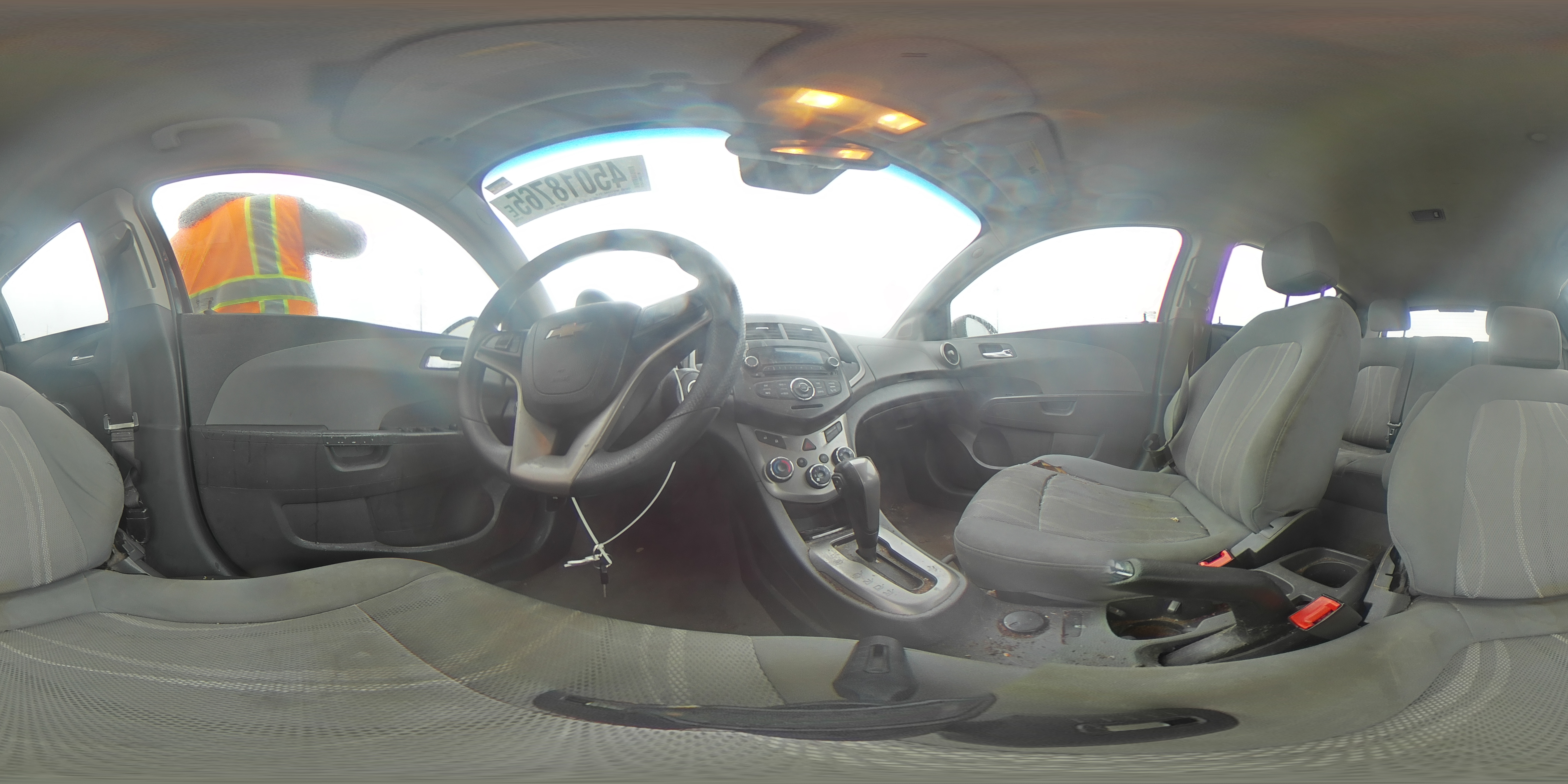 2014 Chevrolet Sonic - Image 13