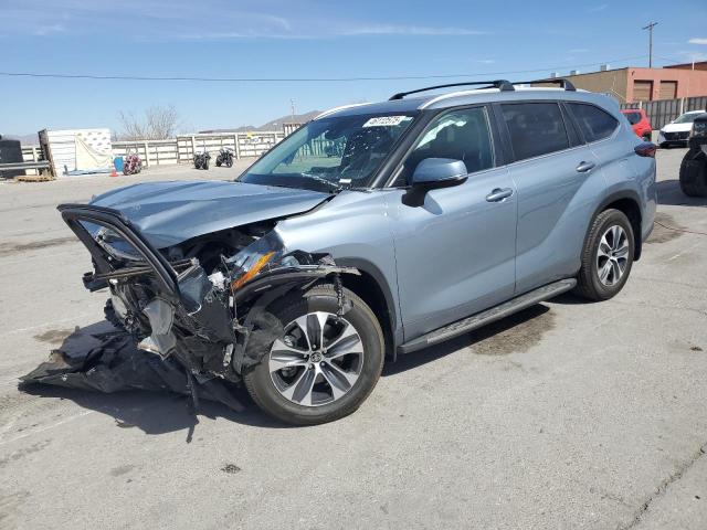 2024 Toyota Highlander Hybrid Xle