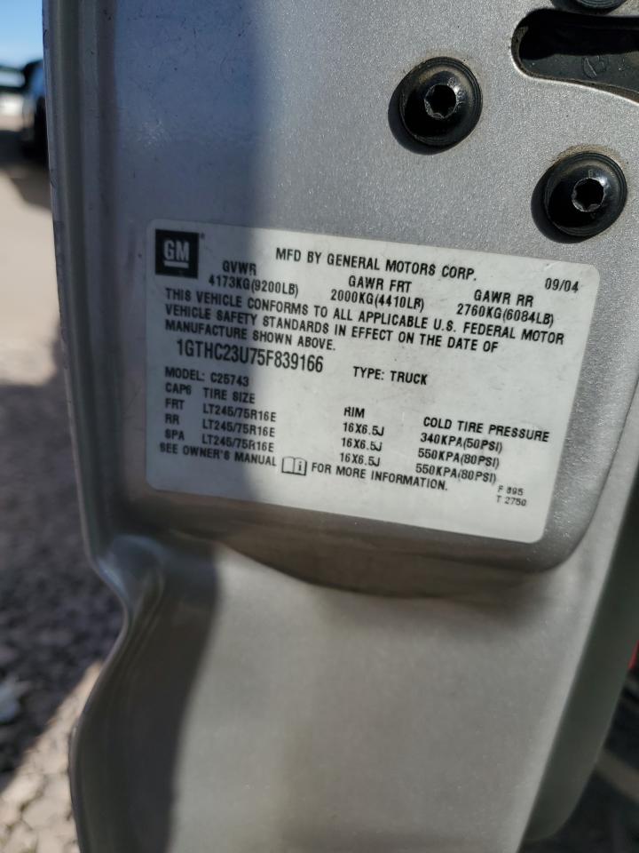 2005 GMC Sierra - Image 12