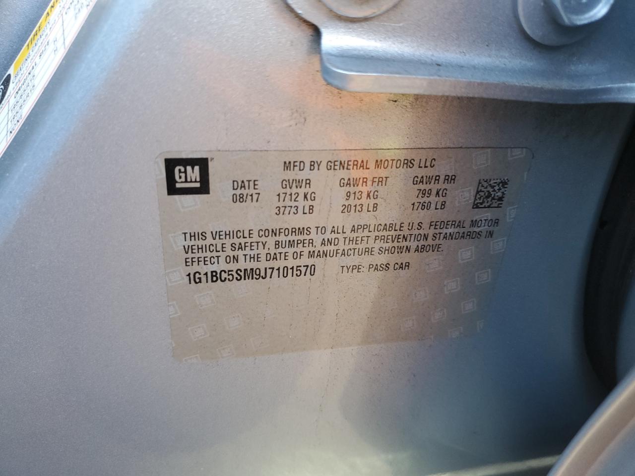 2018 Chevrolet Cruze - Image 12