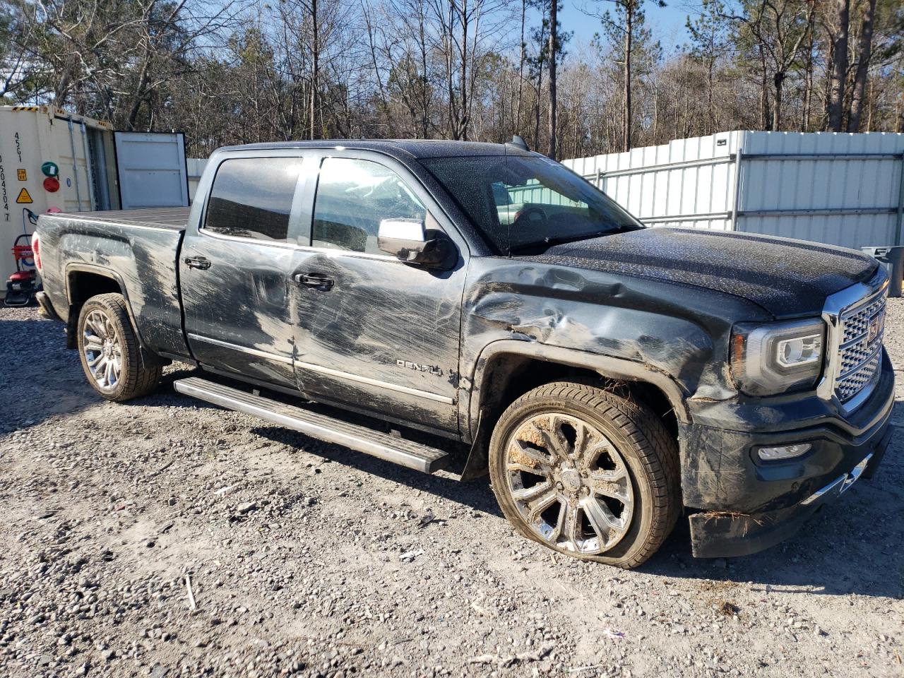 2018 GMC Sierra - Image 4