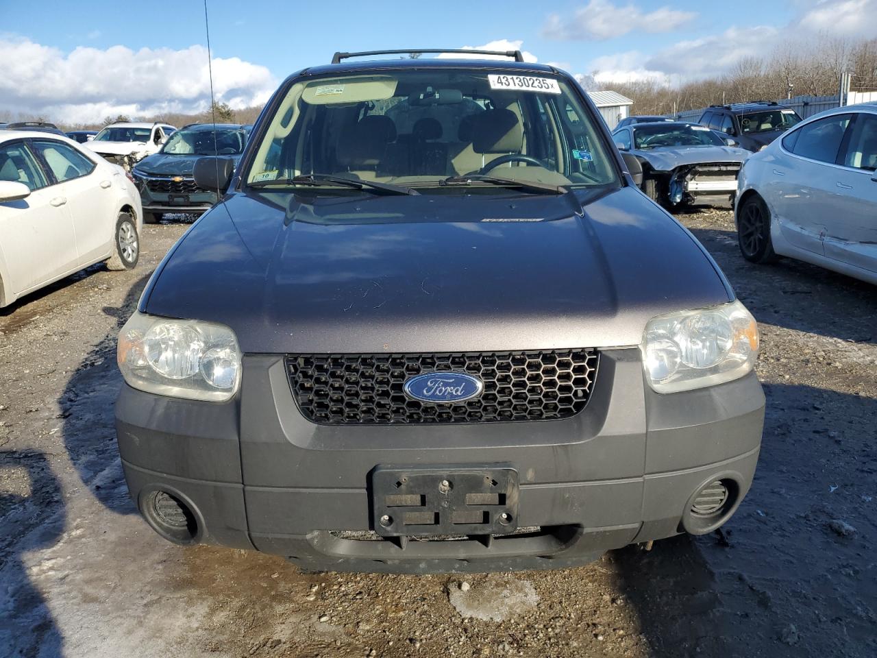 2006 Ford Escape - Image 5
