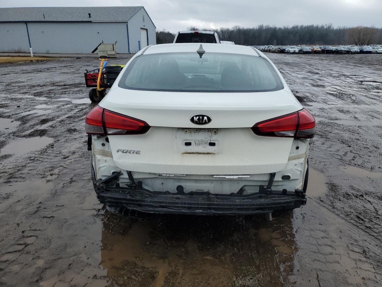 2017 Kia Forte - Image 6