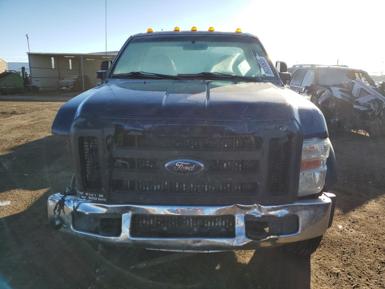 2009 Ford F550 - Image 5