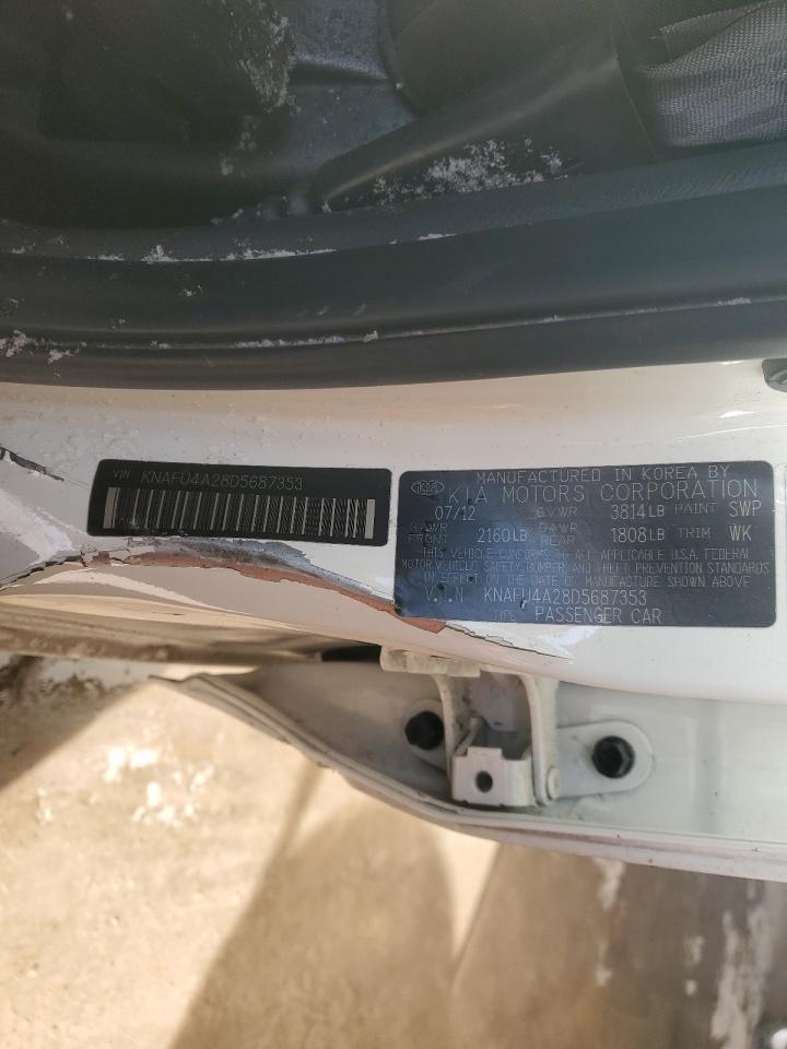 2013 Kia Forte - Image 14