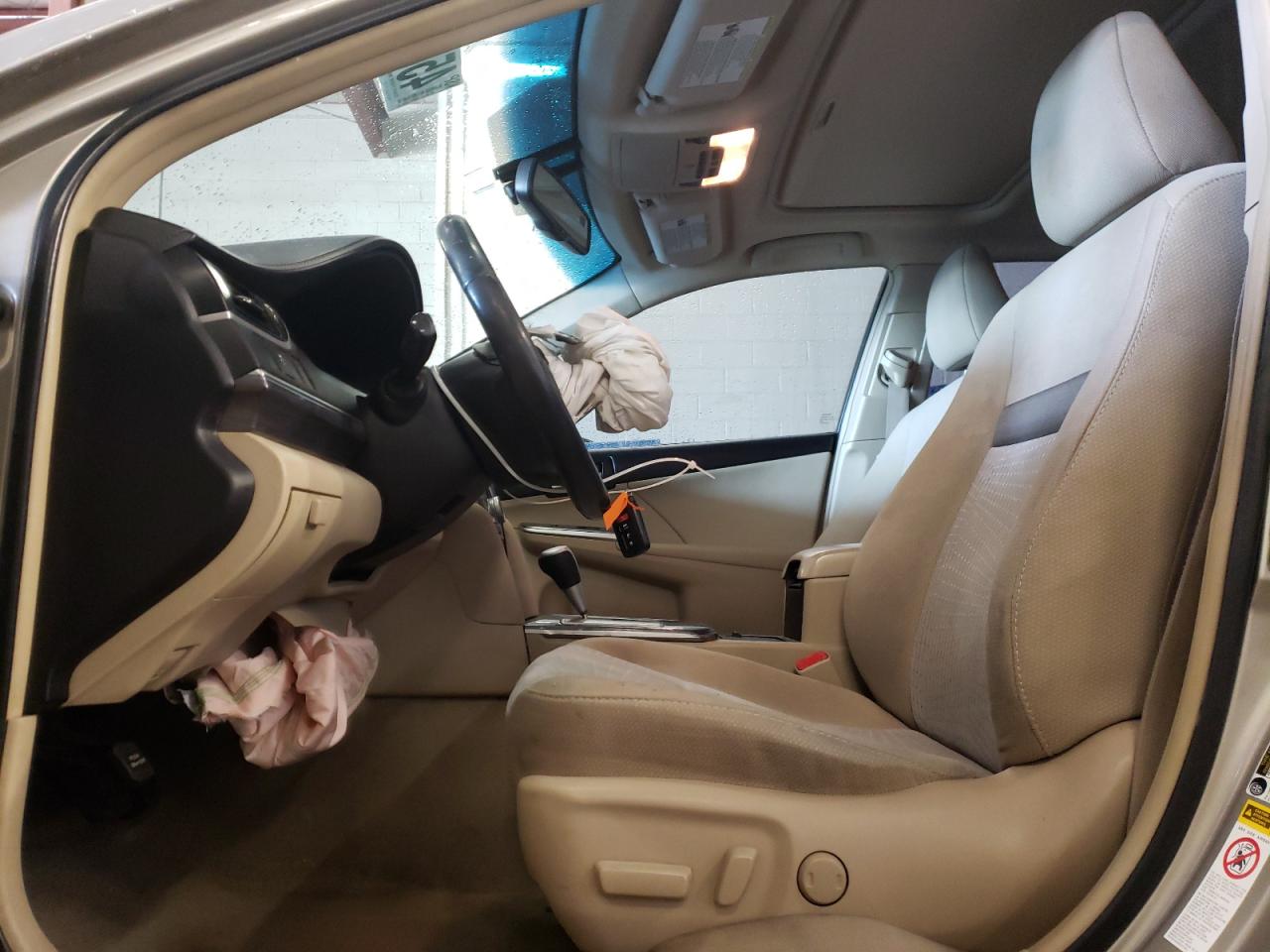 2014 Toyota Camry - Image 7