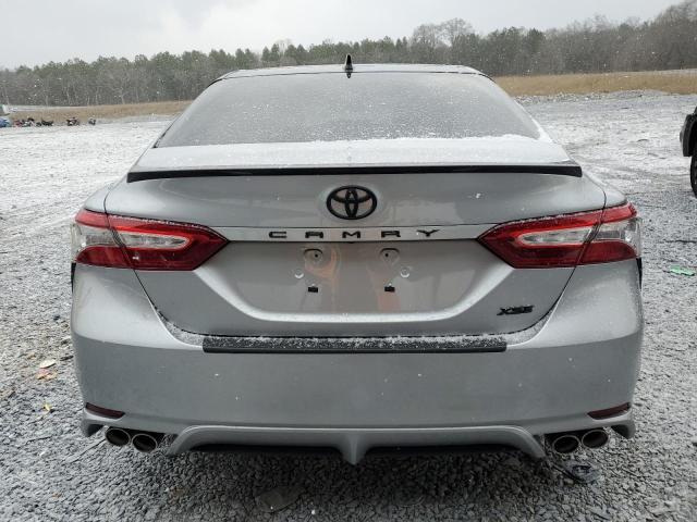  TOYOTA CAMRY 2019 Серебристый