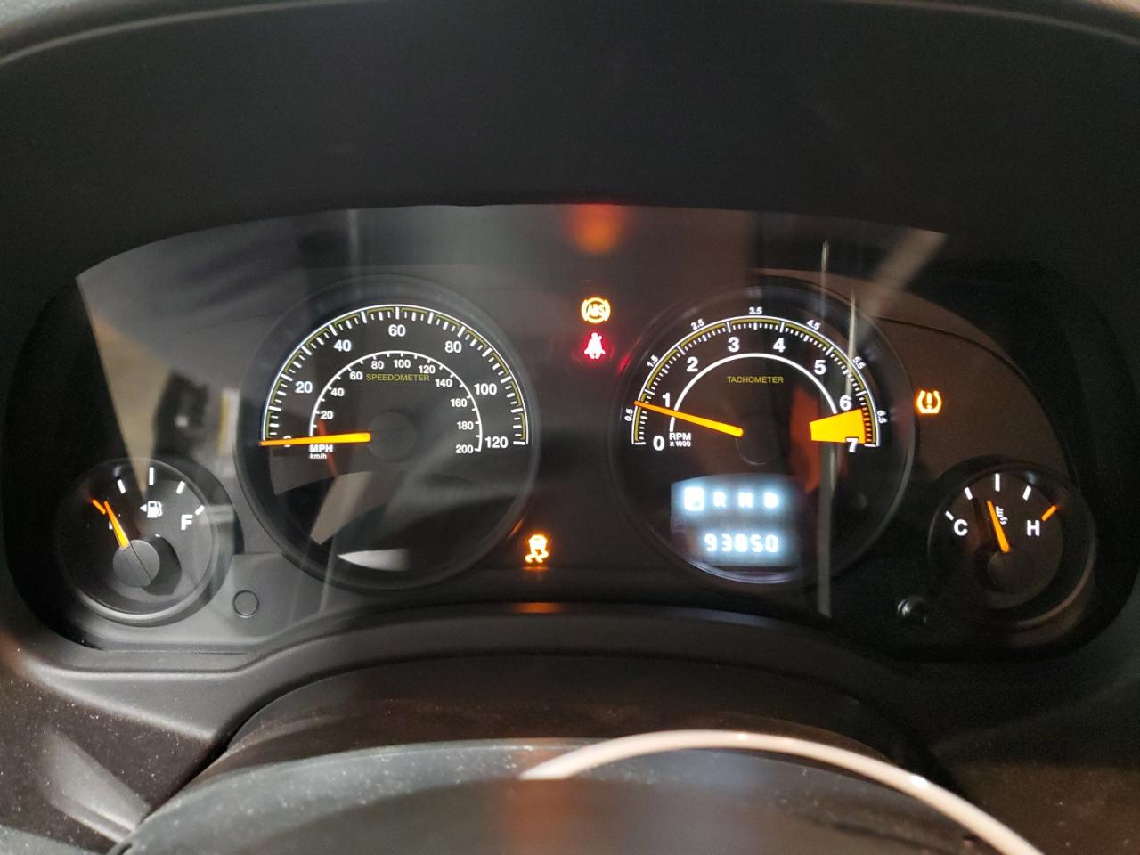 2016 Jeep Liberty (Patriot) - Image 9